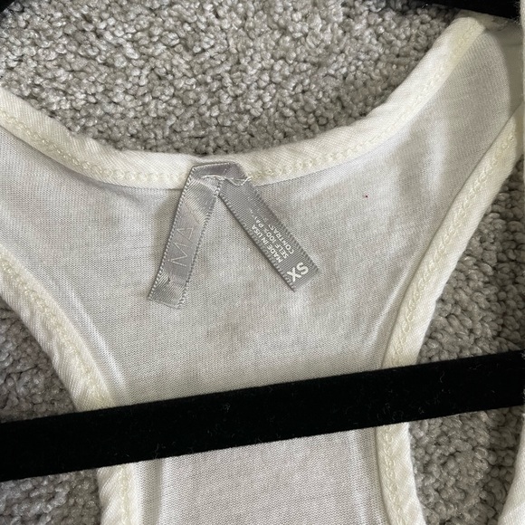 MAX Sequin Tank Top - Picture 4 of 4